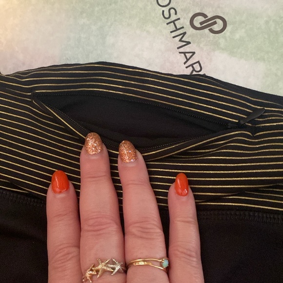 Victorias Secret leggings - Picture 6 of 6